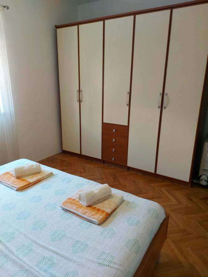 Apartman Stefan Karlobag Εξωτερικό φωτογραφία