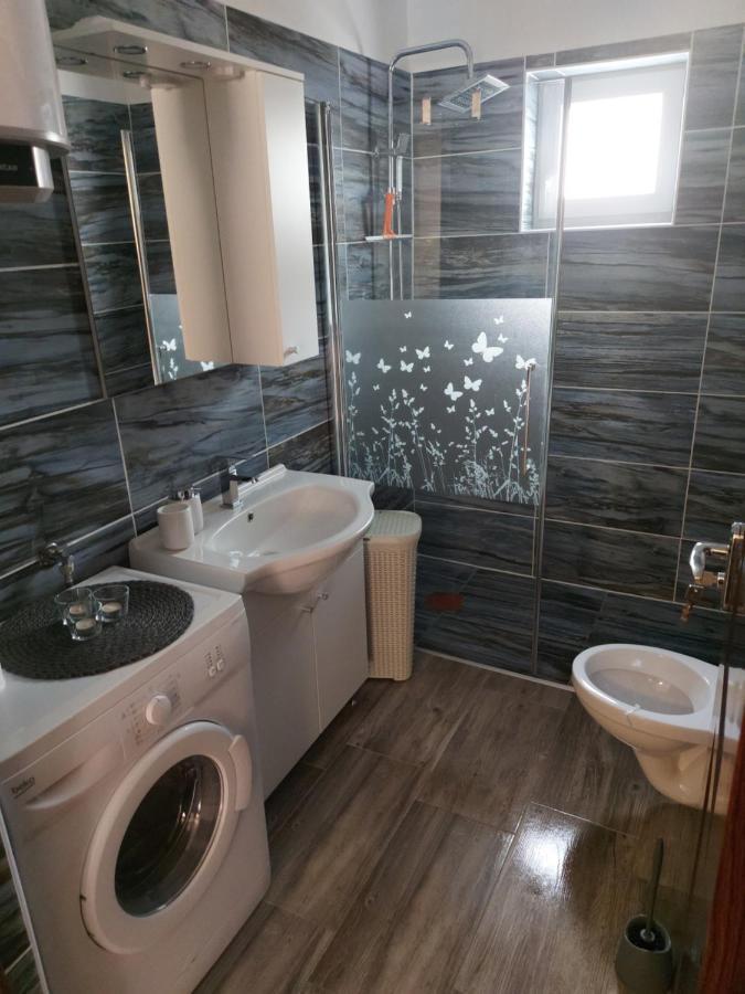 Apartman Stefan Karlobag Εξωτερικό φωτογραφία