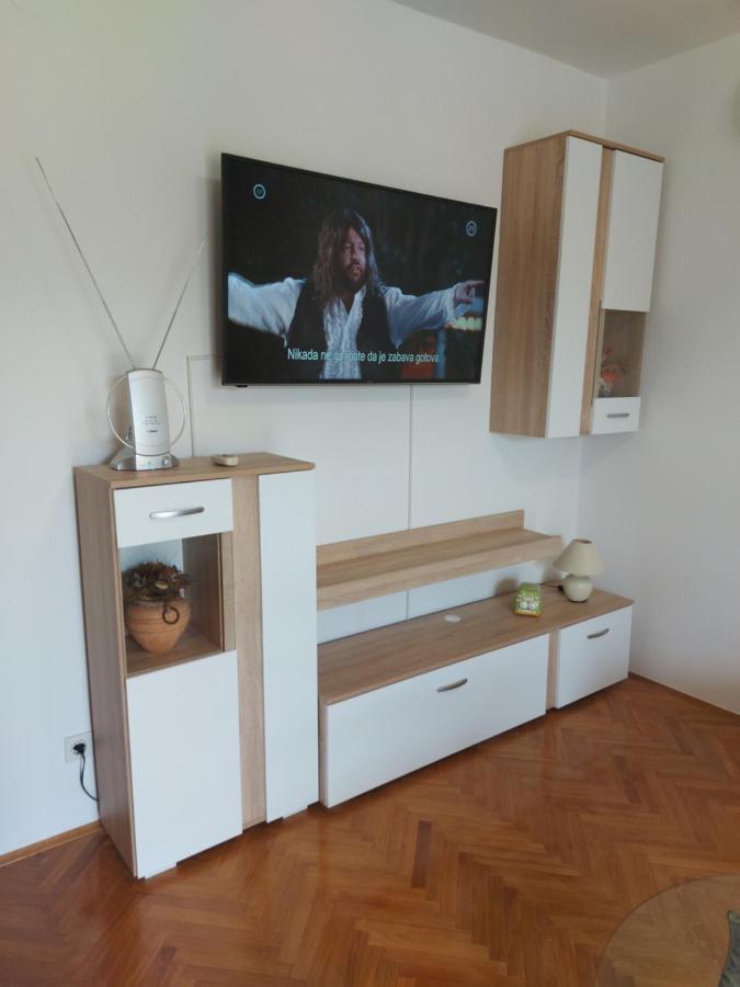 Apartman Stefan Karlobag Εξωτερικό φωτογραφία